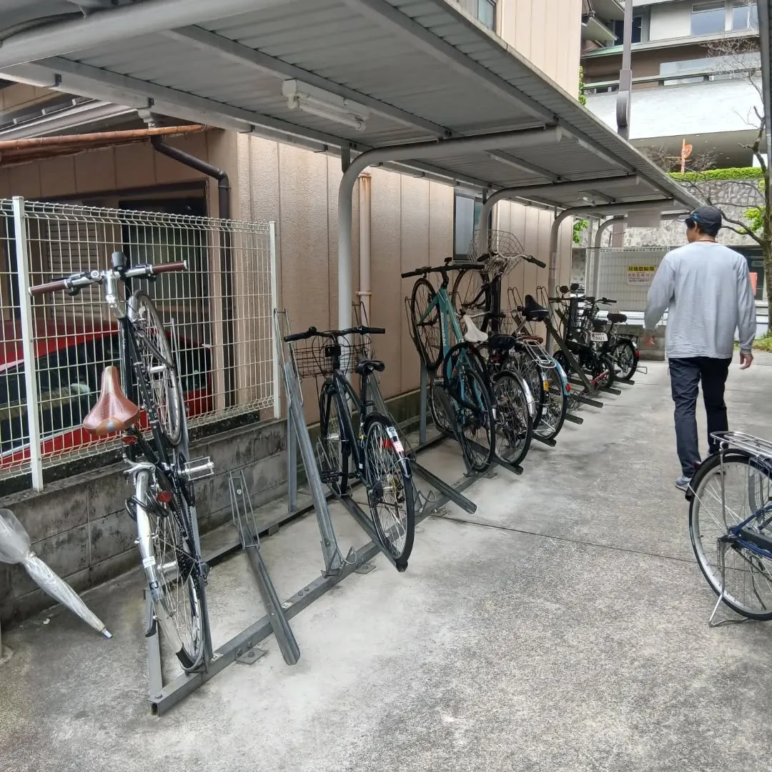 不動産会社さまより、見まわり、掃除の業務依頼されているガレー...