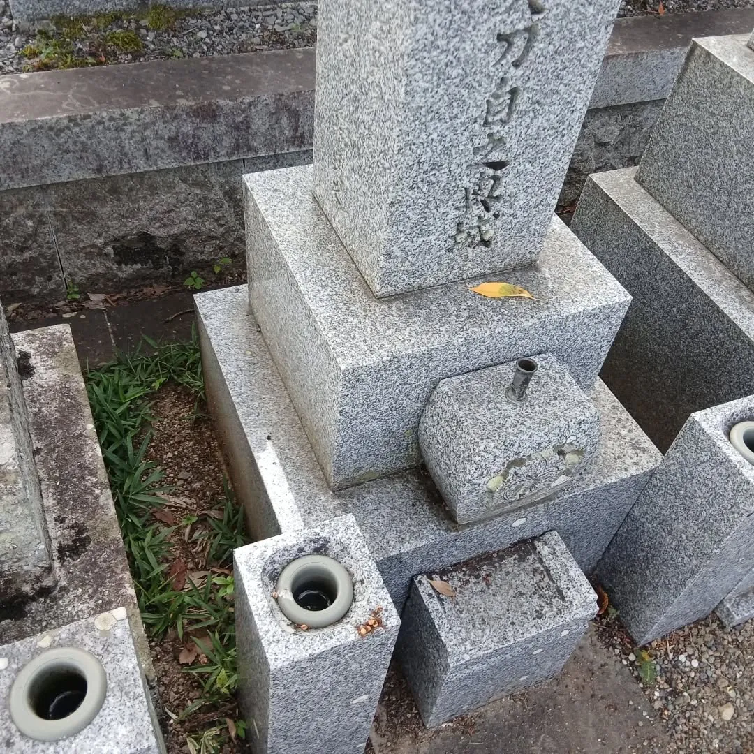 お墓掃除のご依頼をいただき、昨日お仕事をしてきました！🌟