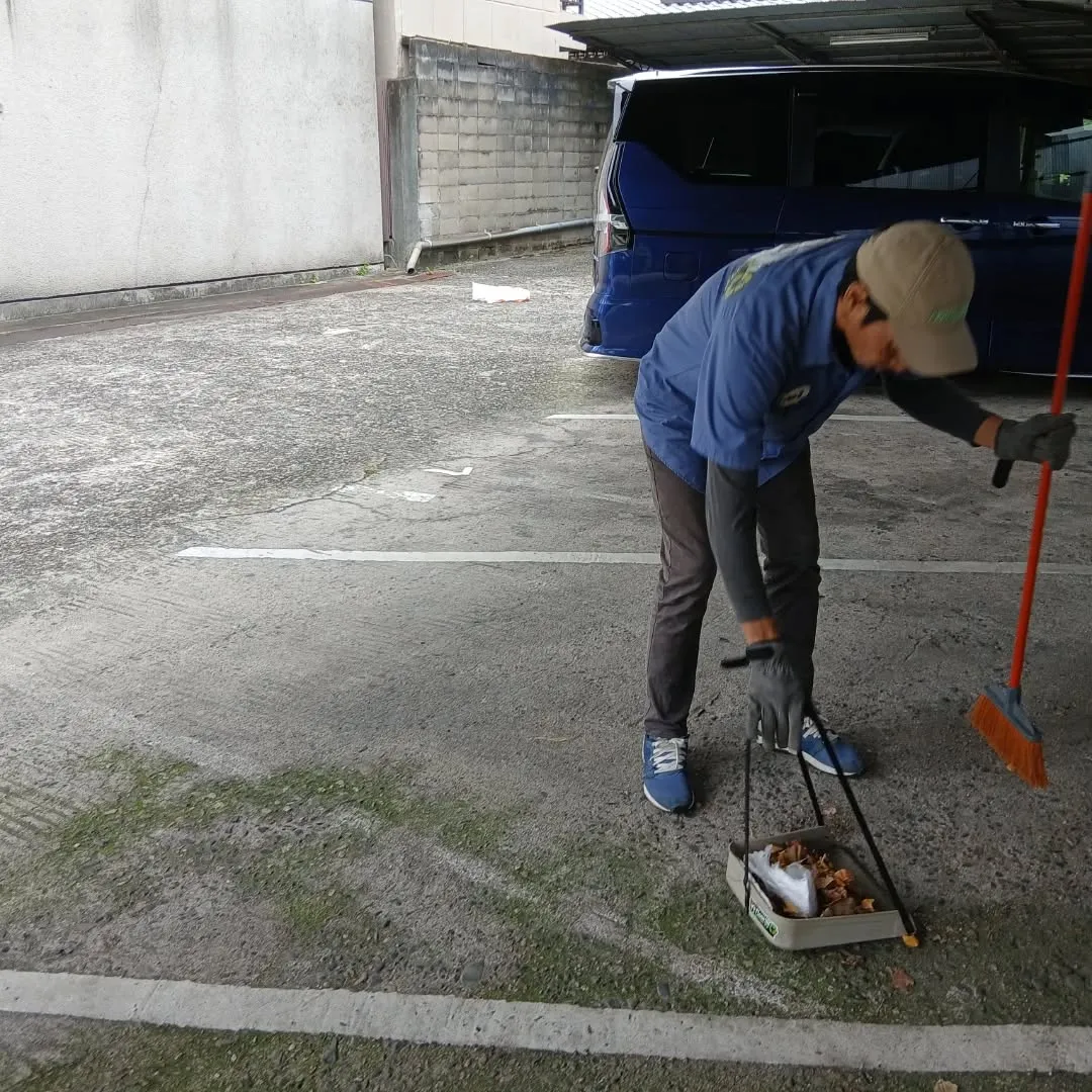 お疲れ様です！今日は企業様から受託した不動産会社の駐車場管理...