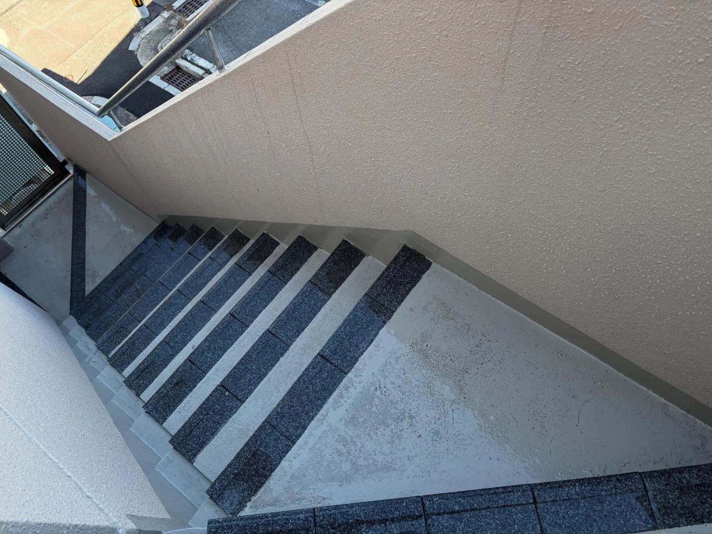 お疲れ様です😊今日は本当に良いお天気で、気持ちも晴れやかです...