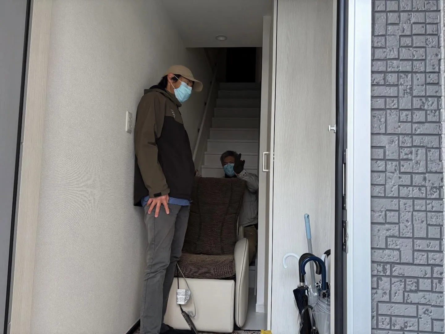 お疲れ様です😊y'sclean up活動中です。